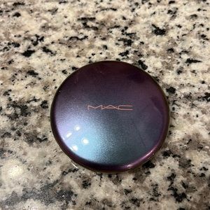 MAC Golden Rinse bronzer. Pre owned.